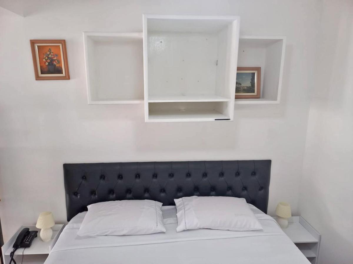 Flat Recem Reformado - Excelente Localizacao - Ssaparts Brasll Salvador Esterno foto